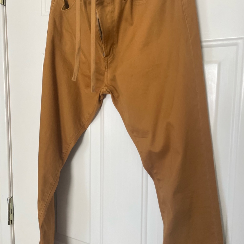 Men's Tan Pants
